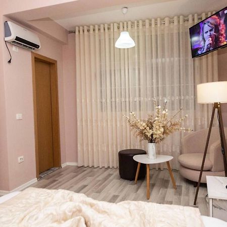 Two Bedroom Villa Tirana Exterior foto